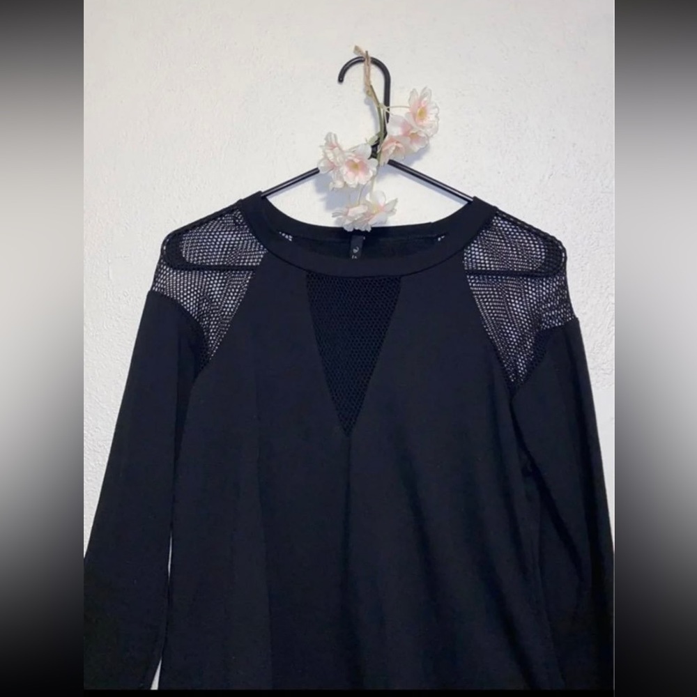B Sharp women’s sweatshirt top medium black Fishnet Long Sleeve shirt hoodie